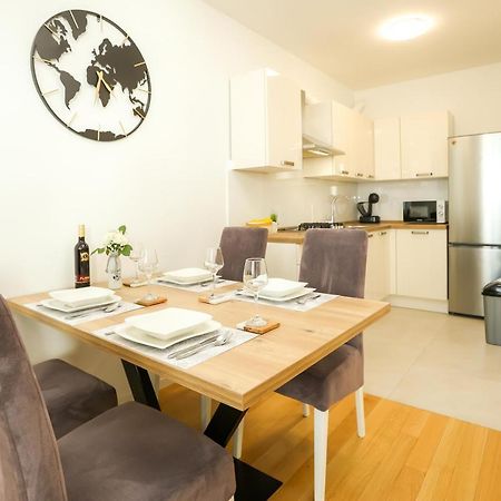 Apartment Margarita ザダル エクステリア 写真