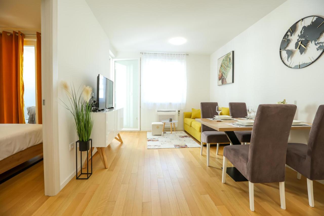 Apartment Margarita ザダル エクステリア 写真