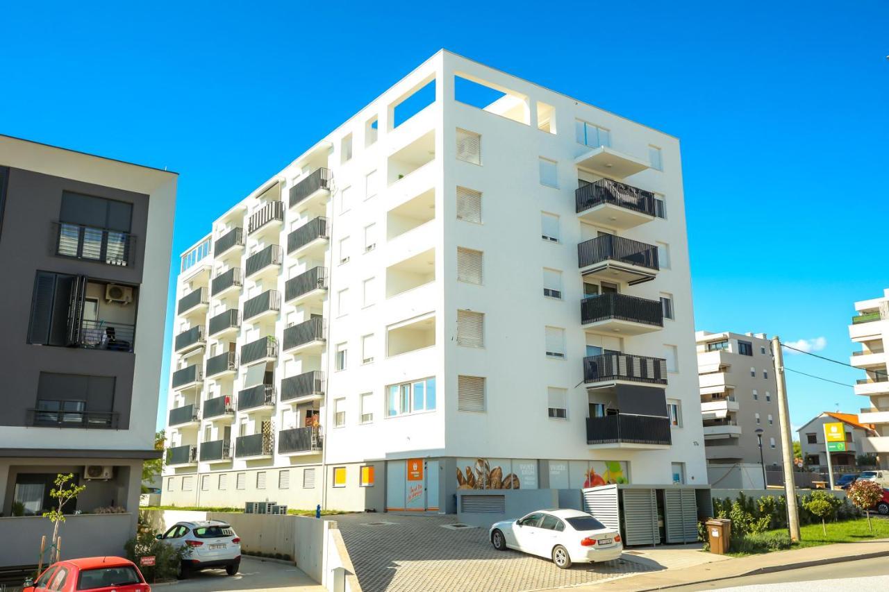 Apartment Margarita ザダル エクステリア 写真